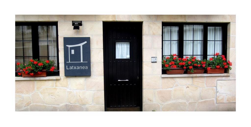 Hotel Rural Latxanea Alsasua Bagian luar foto